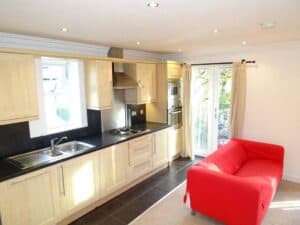 Flat B, 6 Hallamgate Road, S10 5BT